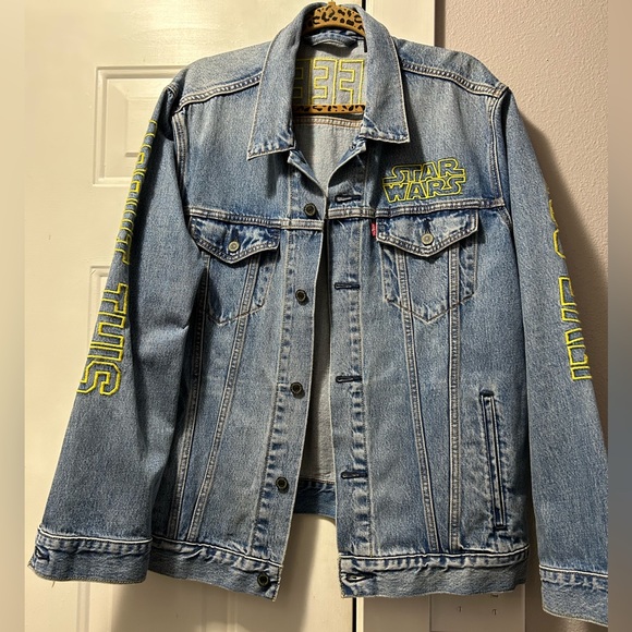 LEVIS Limited Edition Star Wars Denim Jacket - Picture 4 of 10